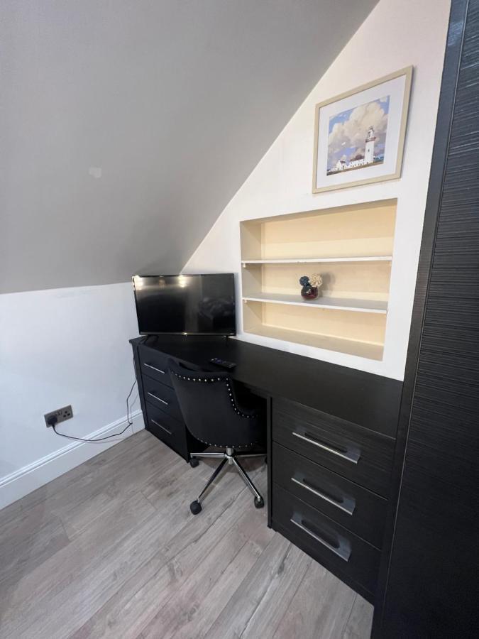 Luxury Double Room W/ Private Bathroom Edynburg Zewnętrze zdjęcie