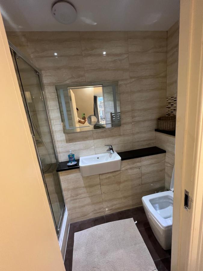 Luxury Double Room W/ Private Bathroom Edynburg Zewnętrze zdjęcie